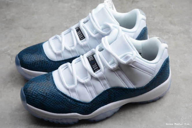 11 CD6846-102 Air Navy Snakeskin Jordan Blue Low 0815